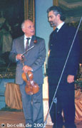 mit Lorin Maazel bei der Präsentation von Sentimento, London, 14.10.02, Bild: Bocelli.de