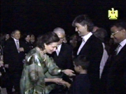 Cairo, 27.8.03, ägyptisches Fernsehen, Andrea und Mrs. Mubarak