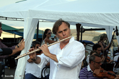 Teatro del Silenzio, 17. Juli 2009, Andrea Griminelli, Foto copyright www.bocelli.de