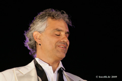 Teatro del Silenzio,Juli 2009, photo copyright www.bocelli.de