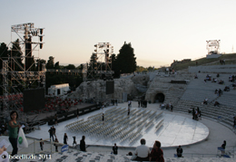 Teatro Greco, 1.7.2011, photo www.bocelli.de
