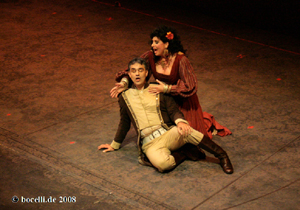Carmen, secondo atto,Teatro dell'Opera Roma, mit Ildiko Komlosi (Carmen) copyright www.bocelli.de